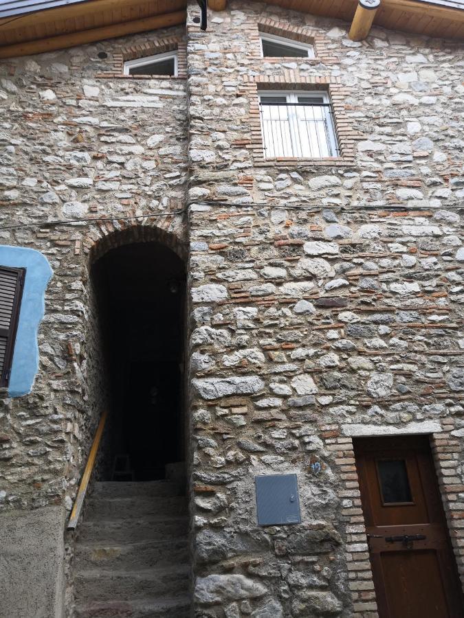 Apartament Casa Nel Borgo - Il Picchio Tremosine Zewnętrze zdjęcie